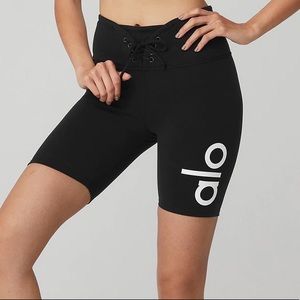 Alo Yoga black yogi lace up biker short